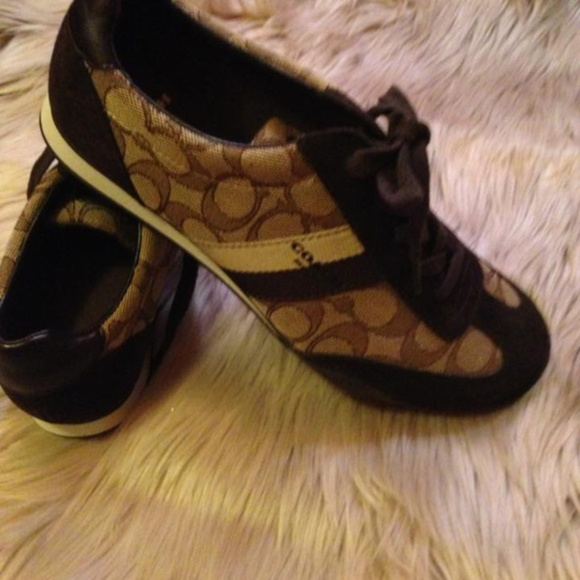 Coach Shoes - SALE !COATCH Sneakers size 7,5